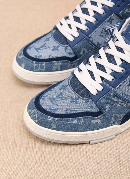 LV Trainer sneaker blue 