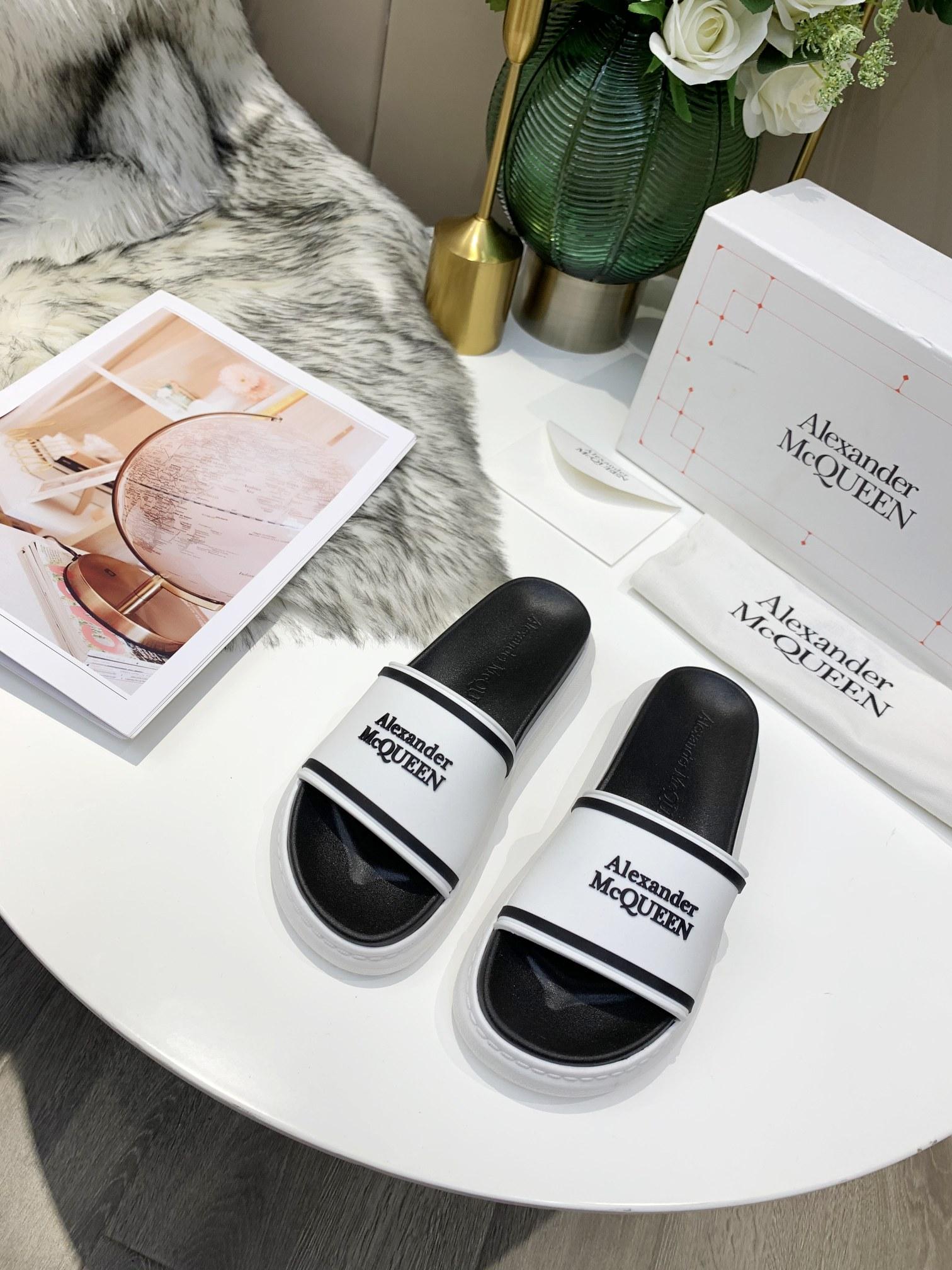 Alexander         logo-print slides         platform rubber debossed slides  10