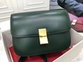        MEDIUM CLASSIC BAG IN BOX        LEATHER BAG 14