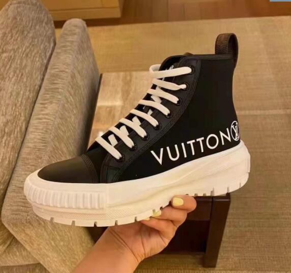 Louis Vuitton LV SQUAD SNEAKER BOOT