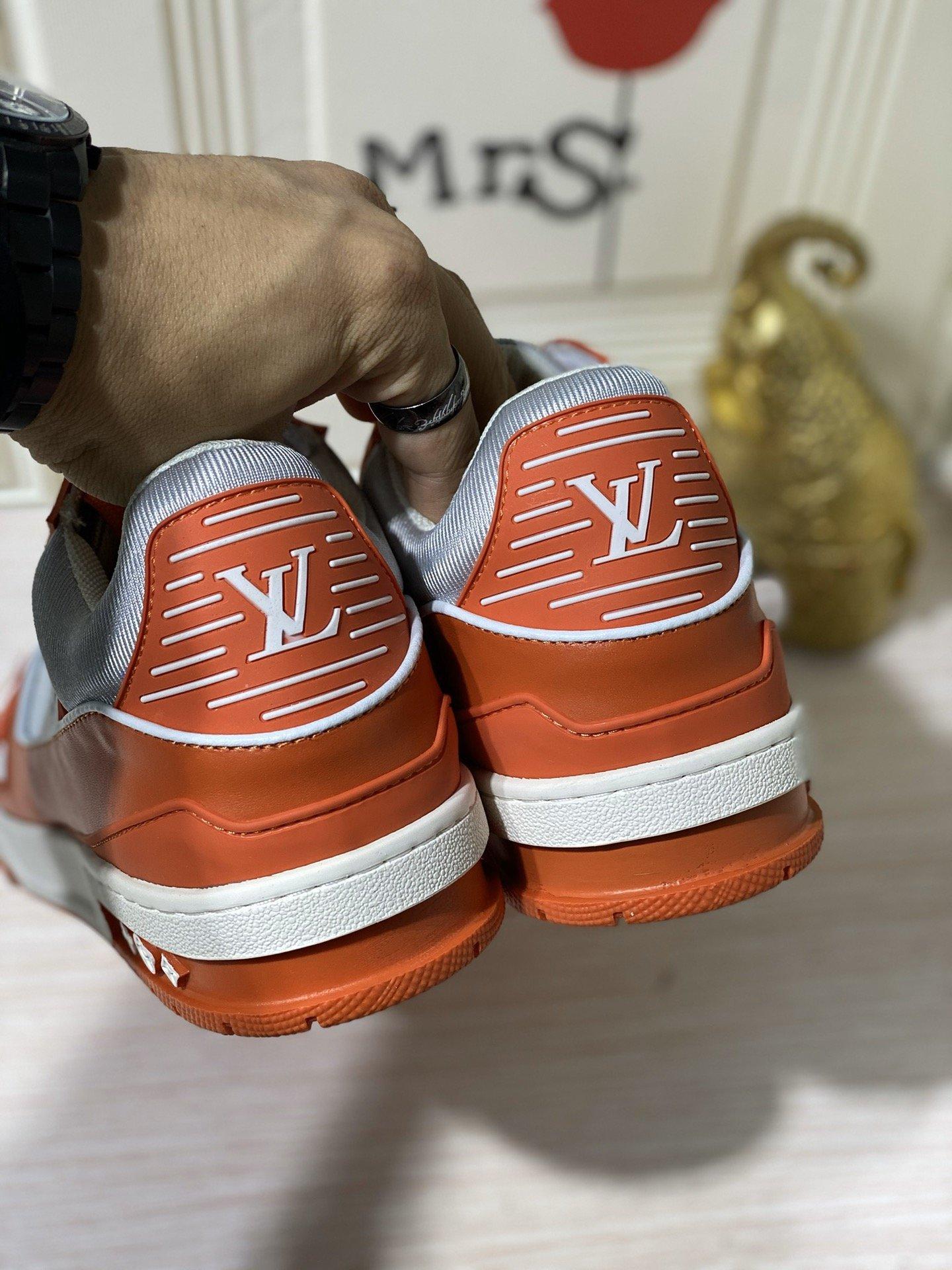 LV TRAINER SNEAKER Louis Vuitton LV TRAINER SNEAKER