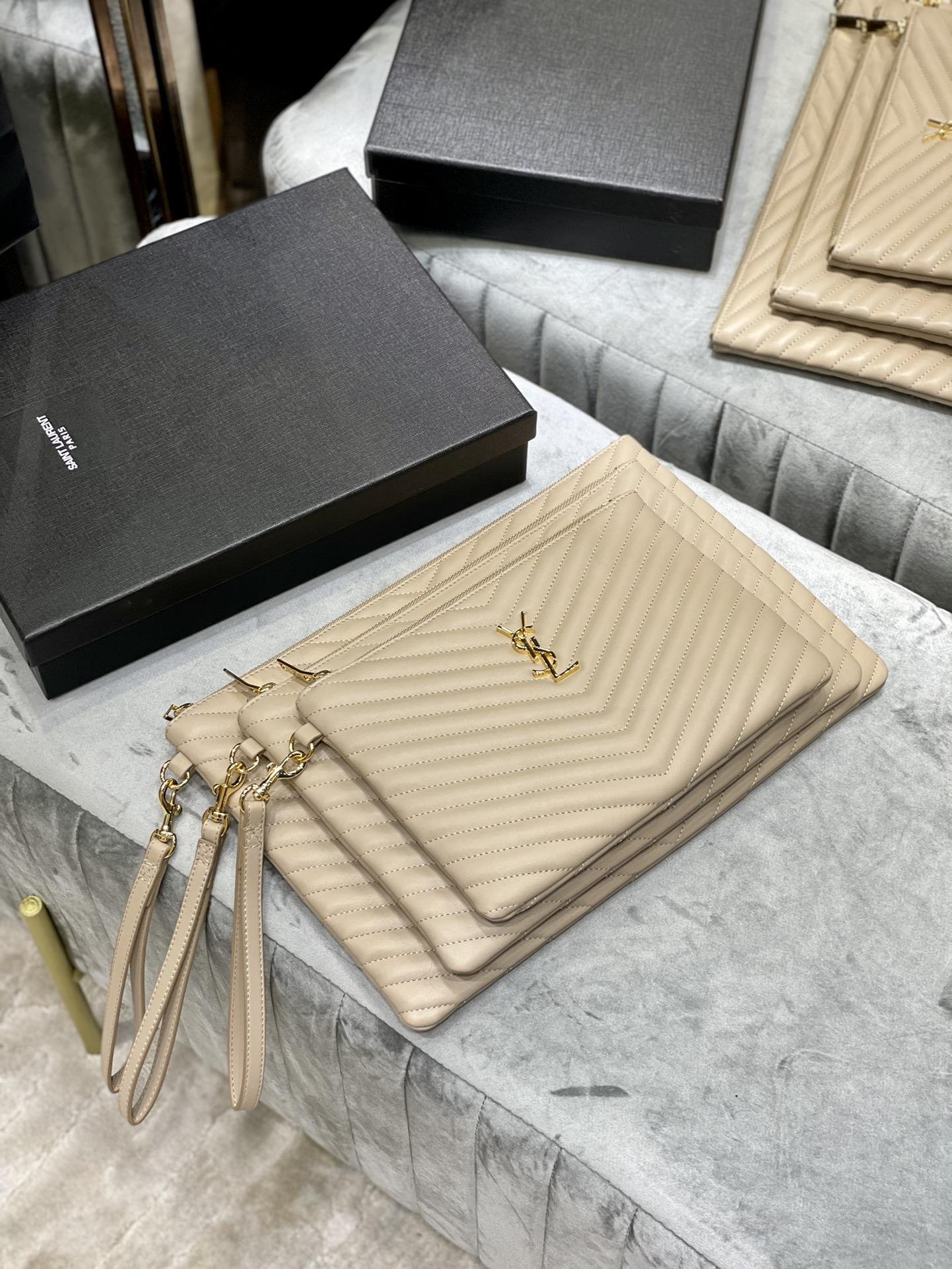 Yves Saint Laurent Matelasse Leather Monogram Clutch Bag in beige     clutch