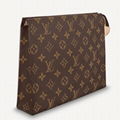 Louis Vuitton Toiletry Pouch 26 LV fasthion clutch Cheap clutch