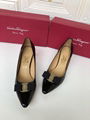 Salvatore Ferragamo Ladies Vara Bow Pointed-Toe Pump Shoe in Black women pumps