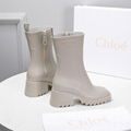       Betty logo embossed rubber boots       rain boots 2