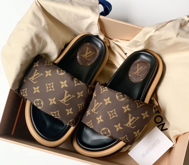 LOUIS VUITTON POOL PILLOW COMFORT MULES