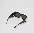          B Motif Square Frame Sunglasses in Black Women oversized sunglasses  4