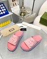       Women’s slide sandal with interlocking G Women platform slides pink 6