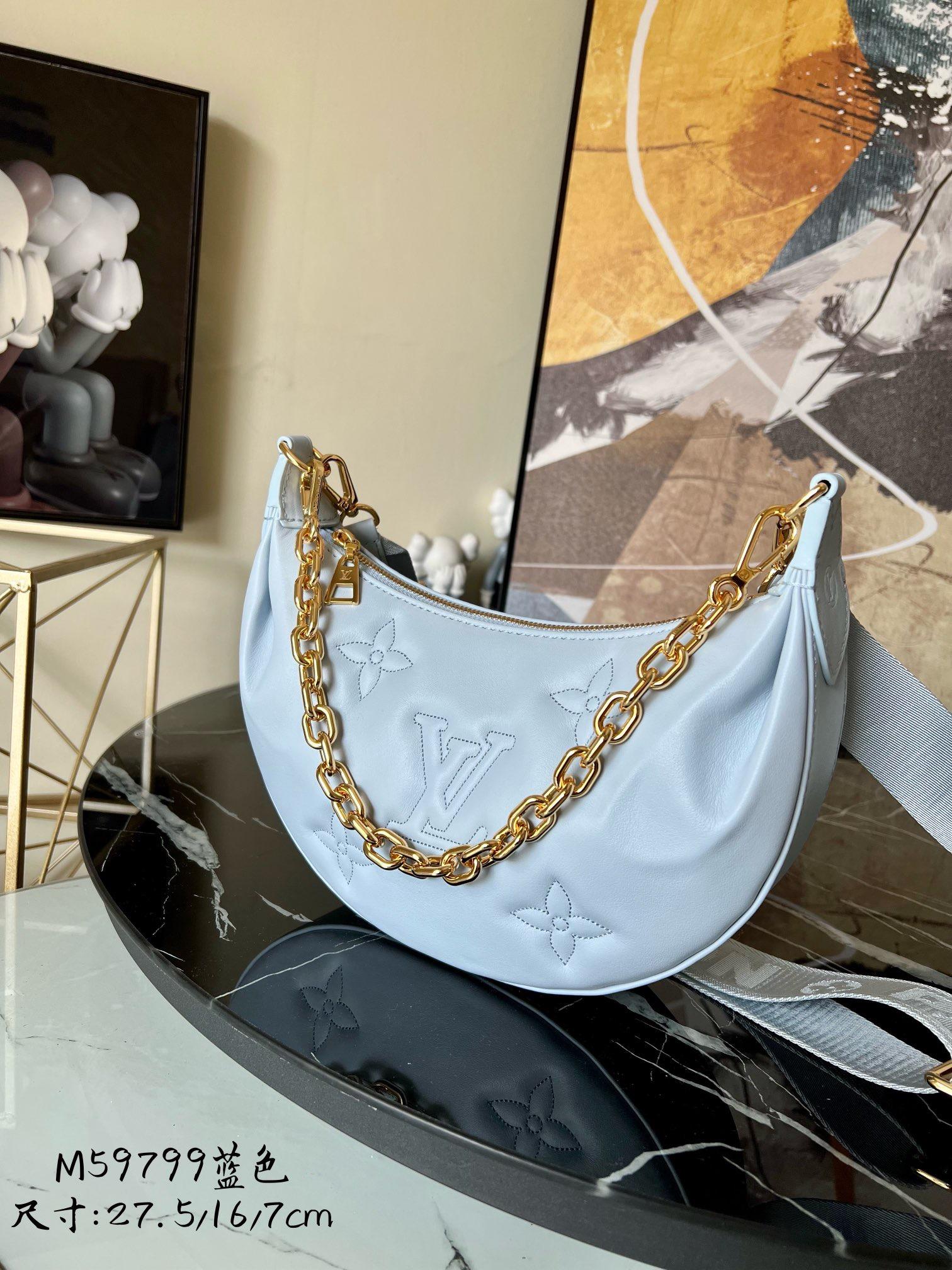               Over The Moon Bag Black     hain shoulder bag 14