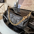               Over The Moon Bag Black     hain shoulder bag 11