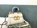           Rockstud Alcove bag in grained leather Ladies VLogo with stud bag 18