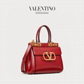 Valentino Rockstud Alcove bag in grained leather Ladies VLogo with stud bag