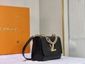 Louis Vuitton M59405 Twist Epi Bag LV Chain shoulder bag 