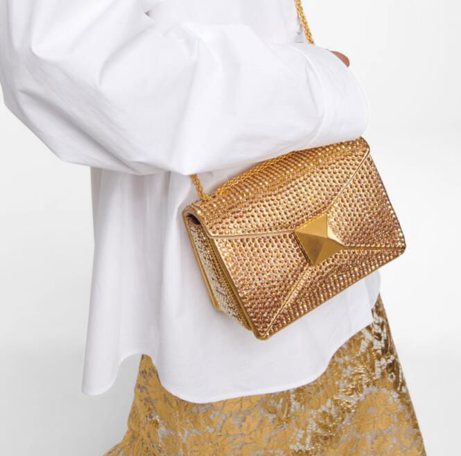           One Stud embellished shoulder bag           crystals gold chain bag  5