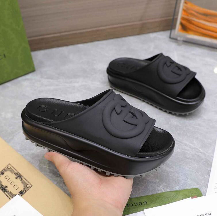Men Casual Sandal       Interlocking G platform slides black Cheap Slippers 