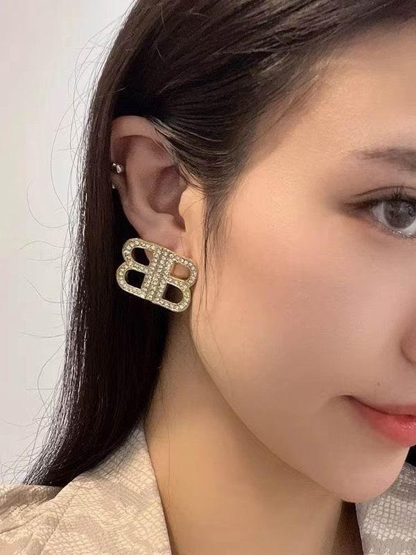            BB 2.0 XS Earrings in gold brass and rhinestones Women Big earrings 