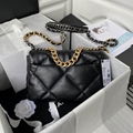 Chanel 19 Flap Bag Lambskin Gold/Ruthenium-tone Maxi Black CC logo chain bag