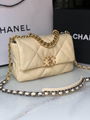 Chanel 19 Flap Bag Lambskin Gold/Ruthenium-tone Maxi Black CC logo chain bag