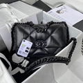 Chanel 19 Flap Bag Lambskin Gold/Ruthenium-tone Maxi Black CC logo chain bag