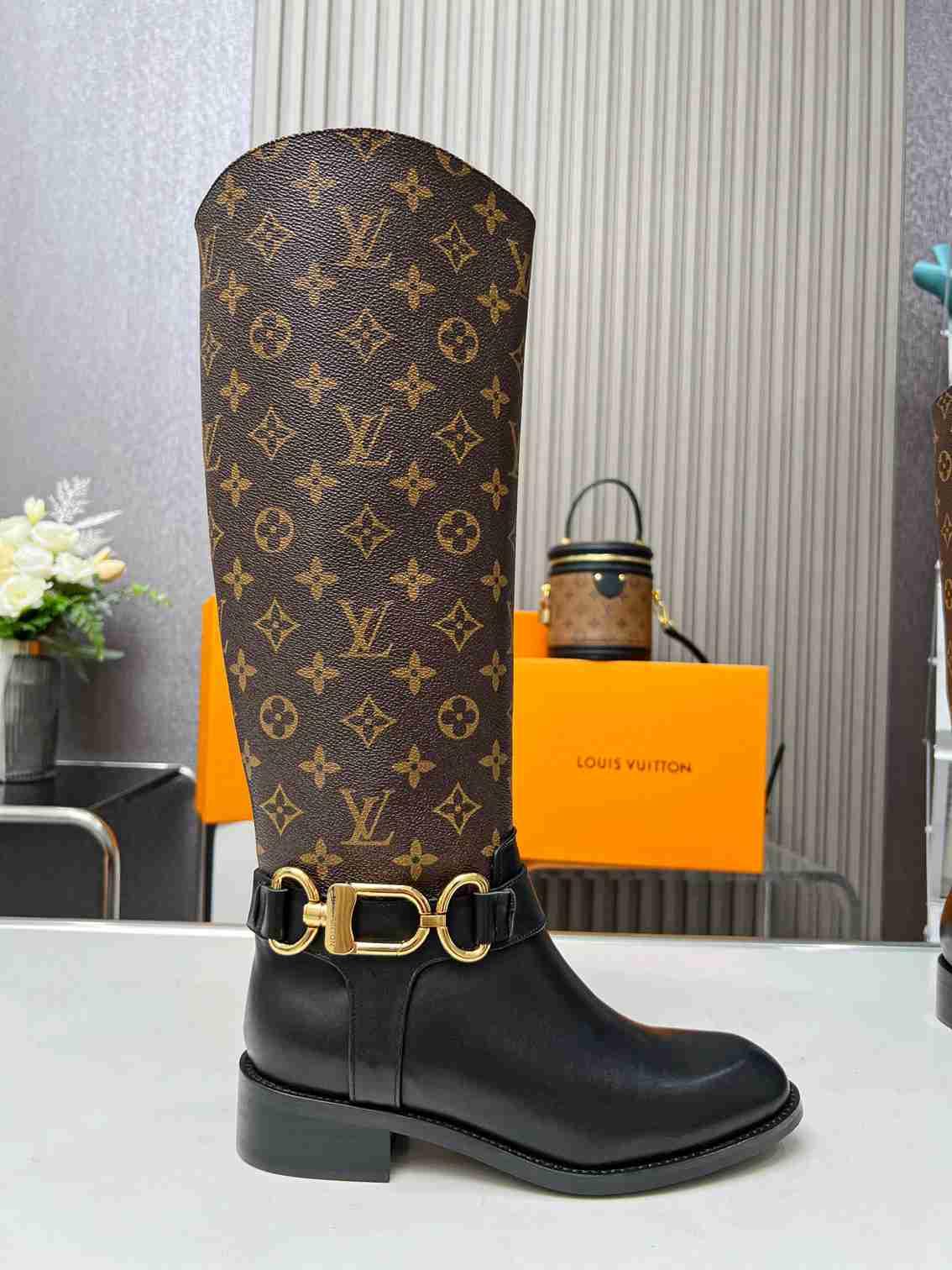 Black               Westside Flat High Boot     lassic Riding boots 8