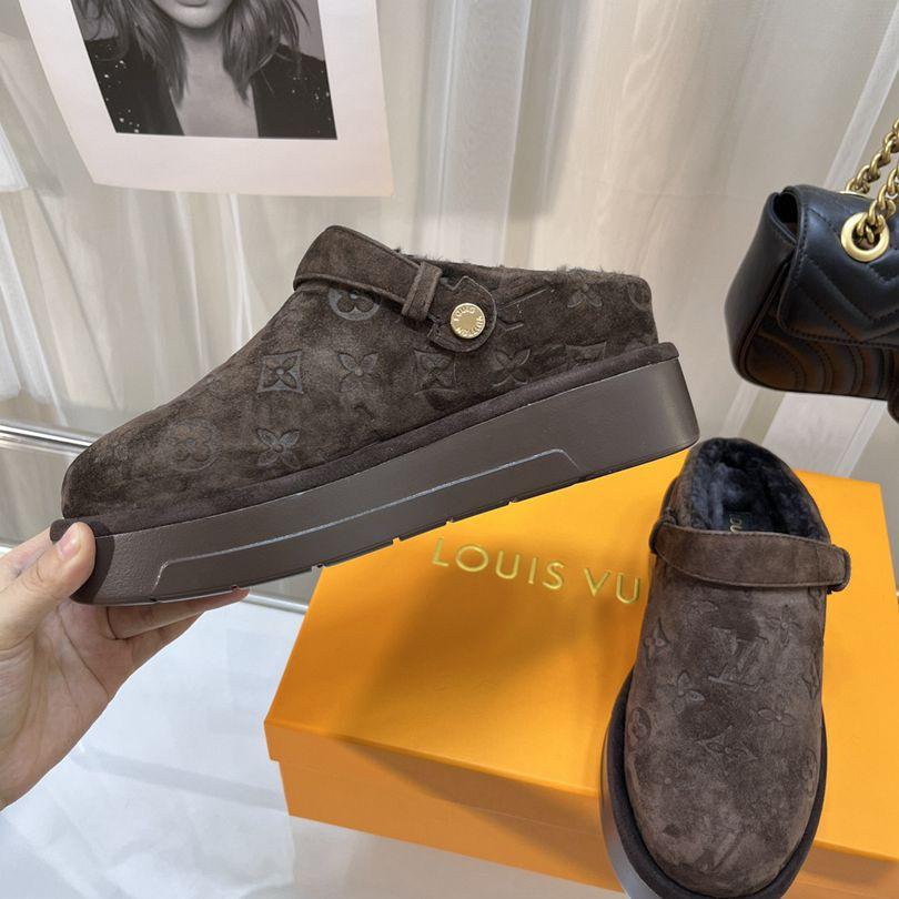              Aspen Platform Clog     onogram-debossed suede calf leather Mule  7