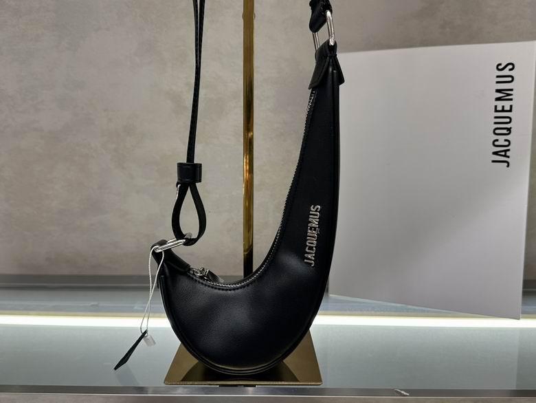 Jacquemus x      Le Sac Swoosh Small Ivory women shoulder bag  10