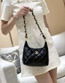 24A hobo Chain Bag Black 