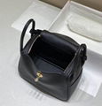 Women Lindy 26 black tote bag  4