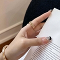 Van Cleef & Arpels Perlee sweet clovers ring