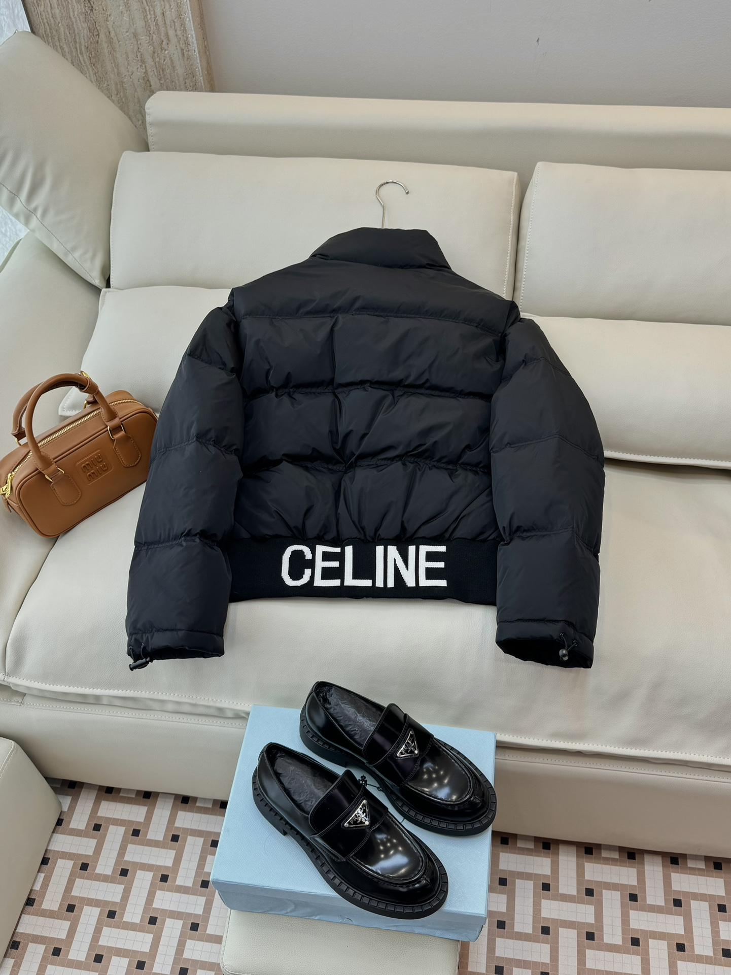 Celine CROPPED TRIOMPHE Celine Down Jacket LIGHTWEIGHT NYLON Womens coat ladies