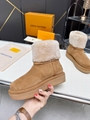 louis vuitton snug shearling Monogram suede Aspen Chelsea chunky Ankle Boot LV