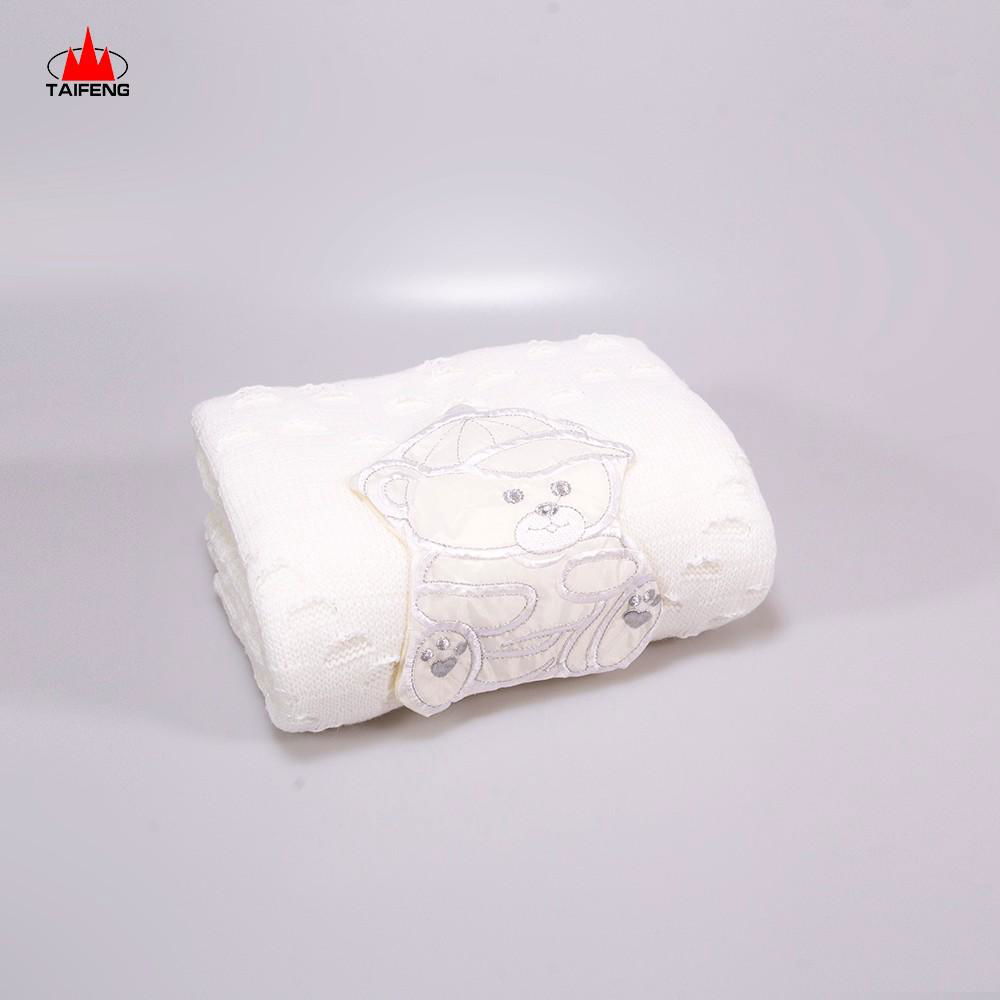 2020 fashion knitted baby blanket new design 