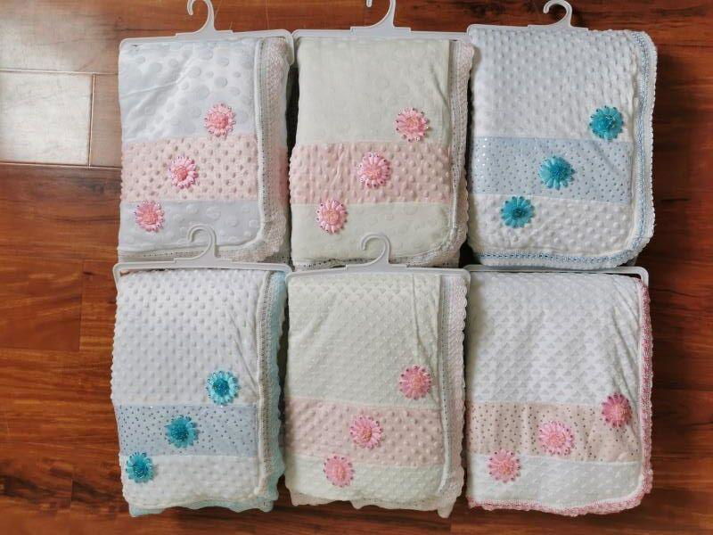 Online Sale baby blankets 2018 soft baby flannel cute shawl blanket baby flannel 5
