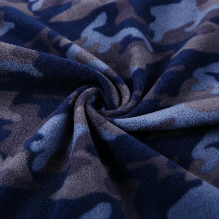 New design soft knitted polar fleece fabric camo 100%polyester for jacket men  3