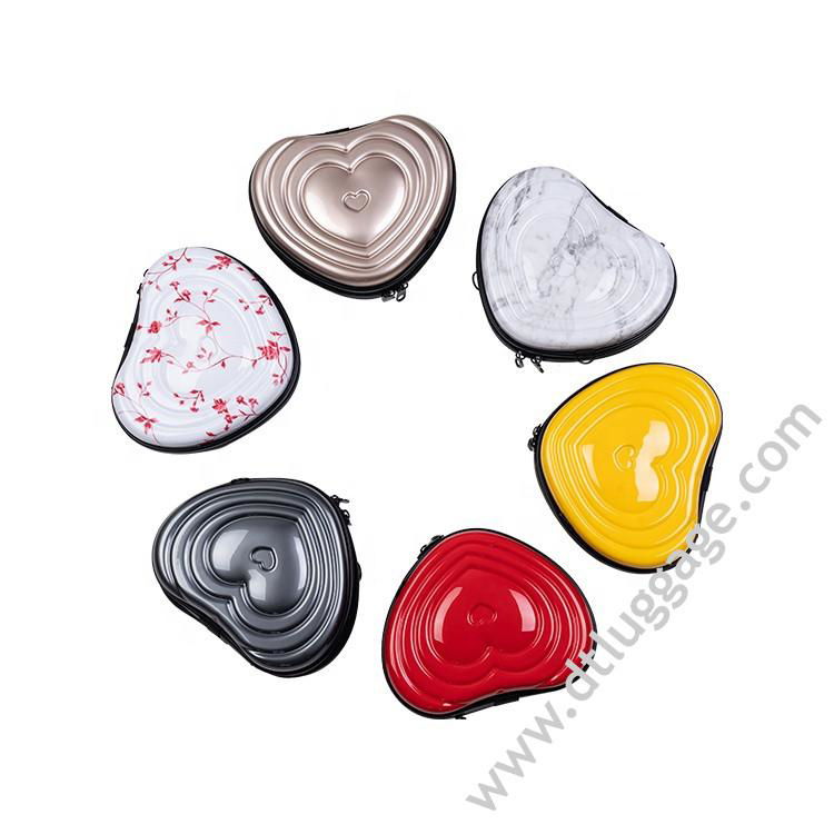 Hot Sale Heart-shaped hard shell small satchel ABS+PC cosmetic bag  4