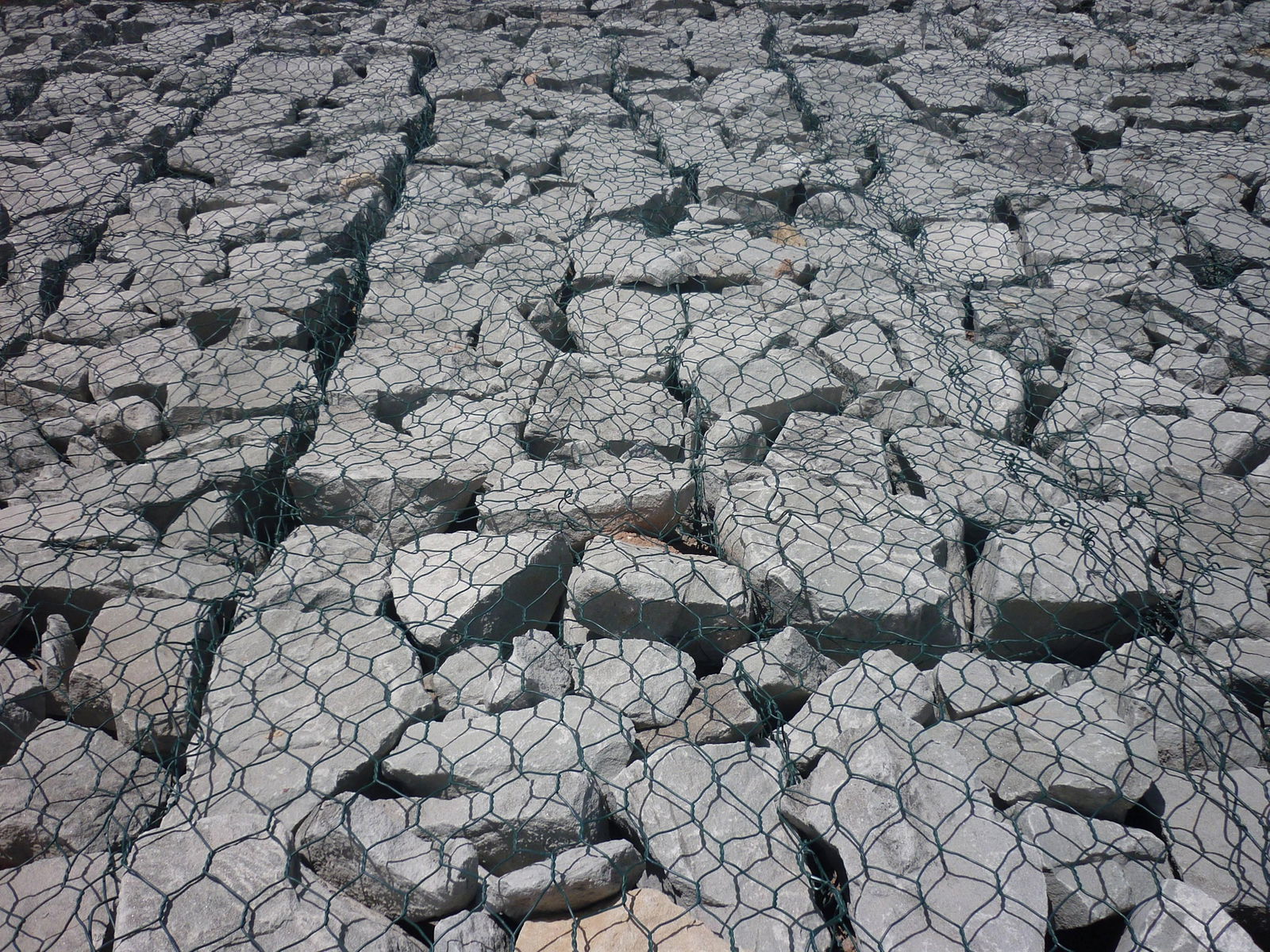 hot dipped galvanized Gabion Mesh Woven Gabion Stone Cage  2