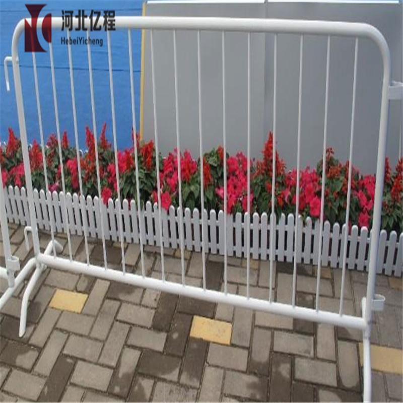 Temporary Steel Road Safety Barricade Crowd Control Barriers 5