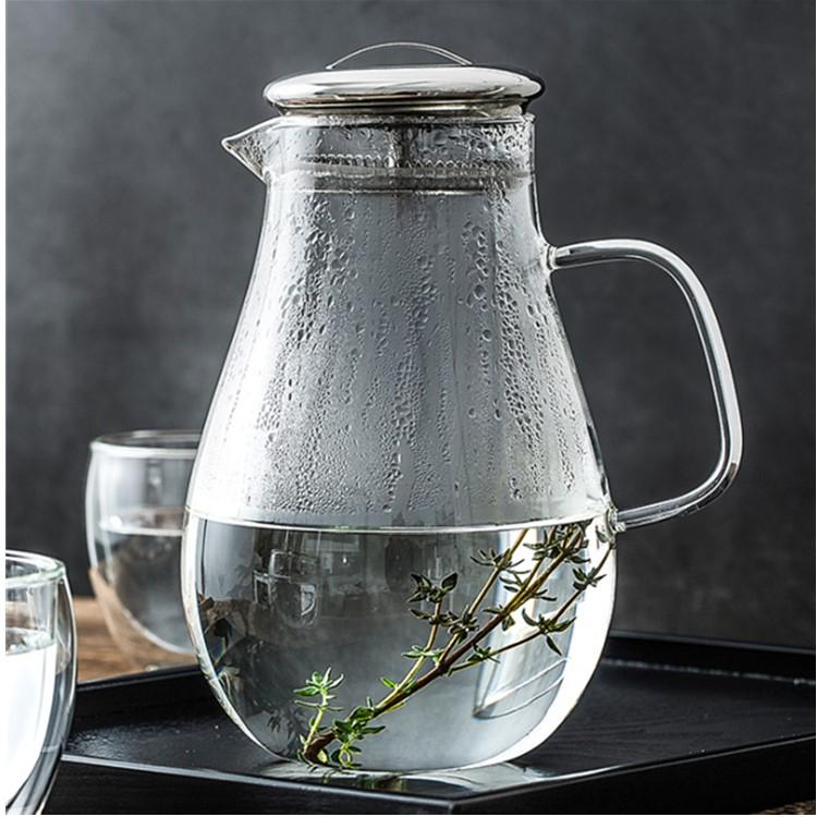 2L round glass pitcher with stainless steel lid custom water carafe with handle 3