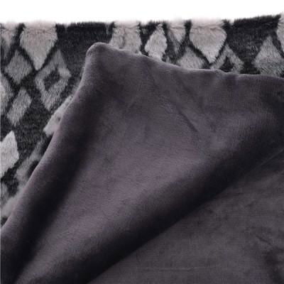 Jacquard Dimond Faux fur Throw 3