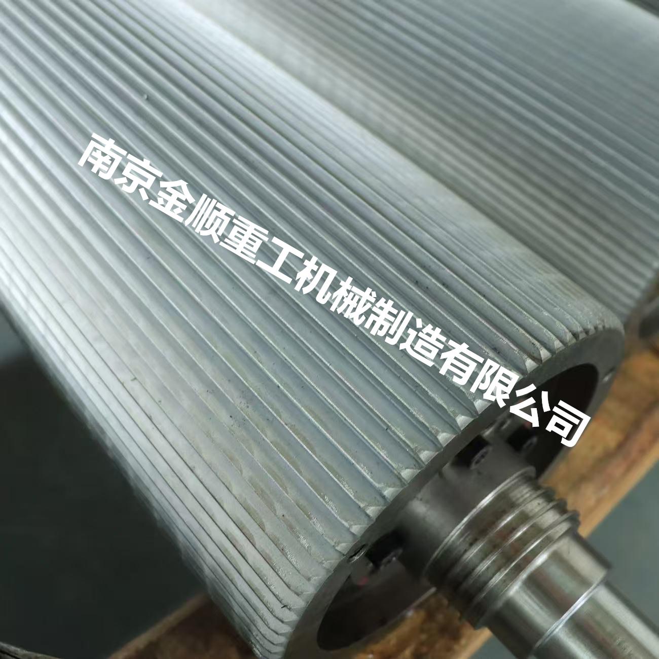 揉丝籽粒破碎辊 3