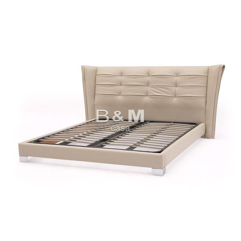 Bed With Unique Headboard   modern leather king size bed  2