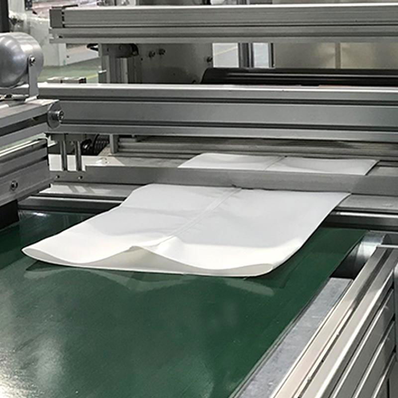 哲曼环保第三代圆筒滤袋缝纫生产线 3