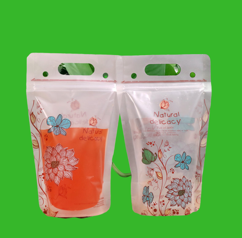 1/6 Disposable Plastic Juice Drink Pouches Bags With Colorful Straw Hole 4