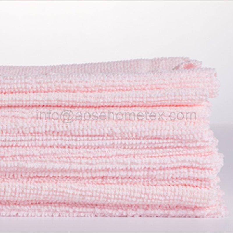 16208 Microfiber Cloth Tissue Box Packing