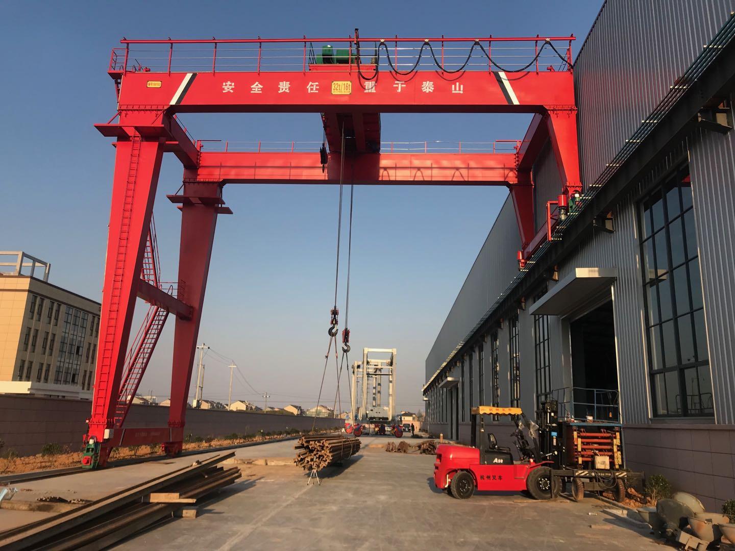 Double Girder Gantry Crane 4