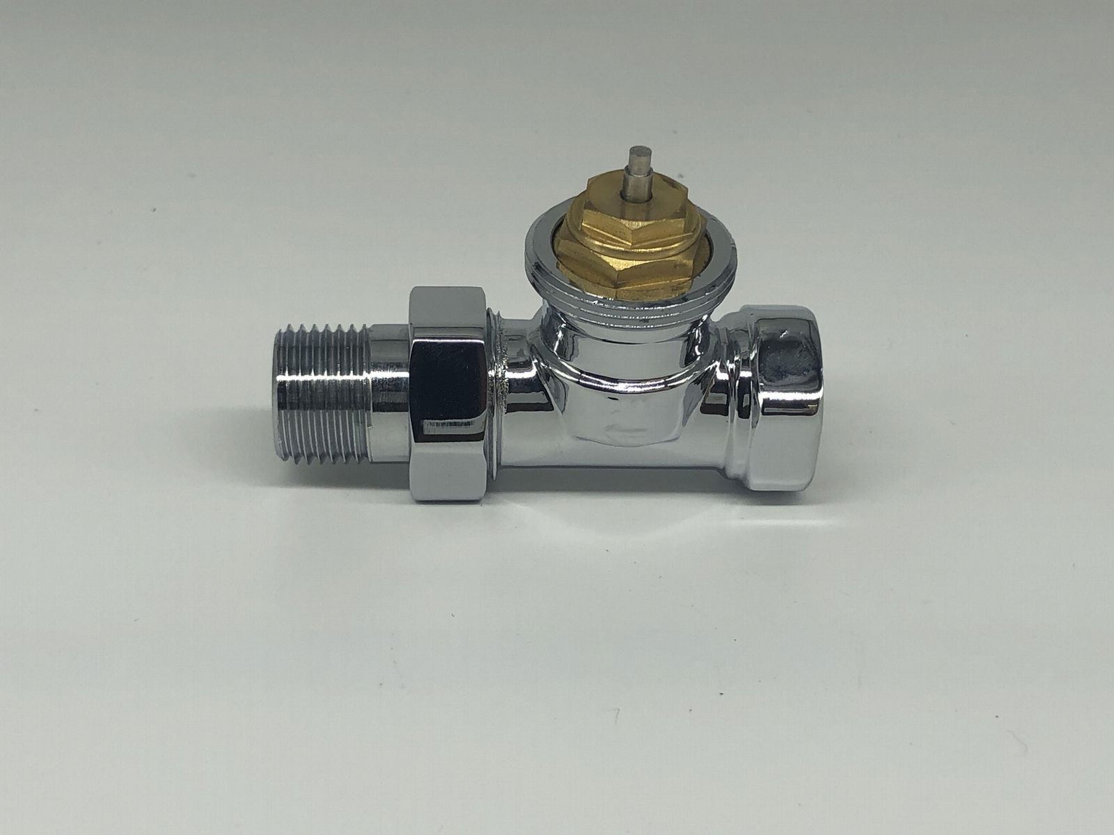 IVANCI brass thermostatic radiator valve  4