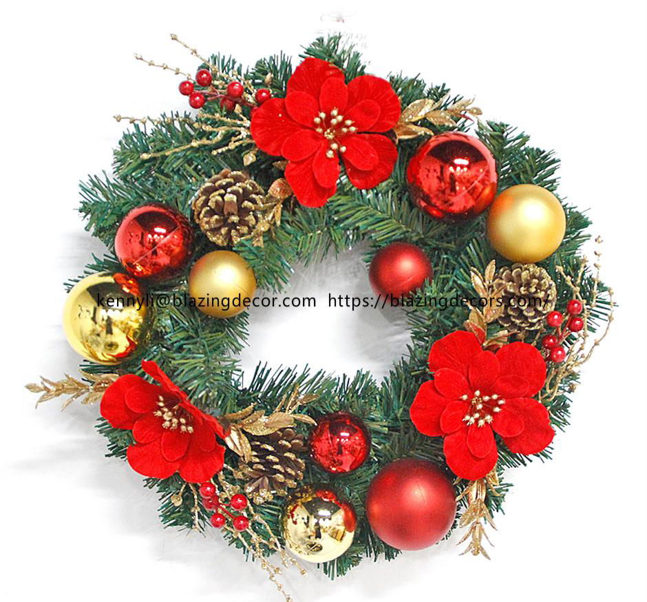 Hot Selling Decorative Christmas Wreath with Ornaments 2