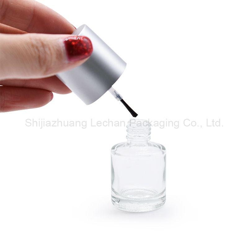 Clear glass bottle nail polish bottle with brush