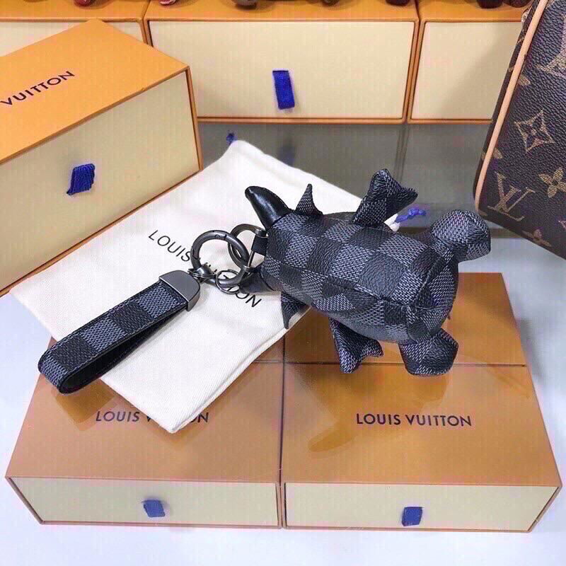 2024 cheap     og leather key Chain belt gift Key Chain fashion gift 3