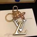 new Hot  fashion LV key Chain top quality Key Chain LV heart shape Key Chian 